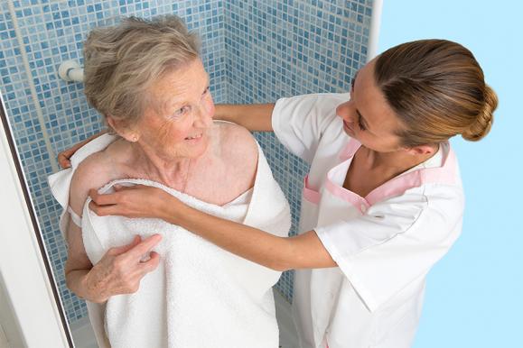 Aide à la toilette réalisée par infirmière à domicile à Toulouse Nord (31200)